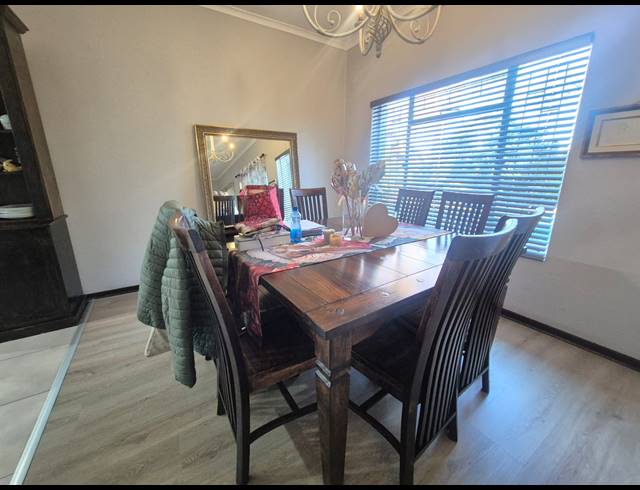 3 BEDROOM HOUSE FOR SALE IN VANDERBIJLPARK SE 3